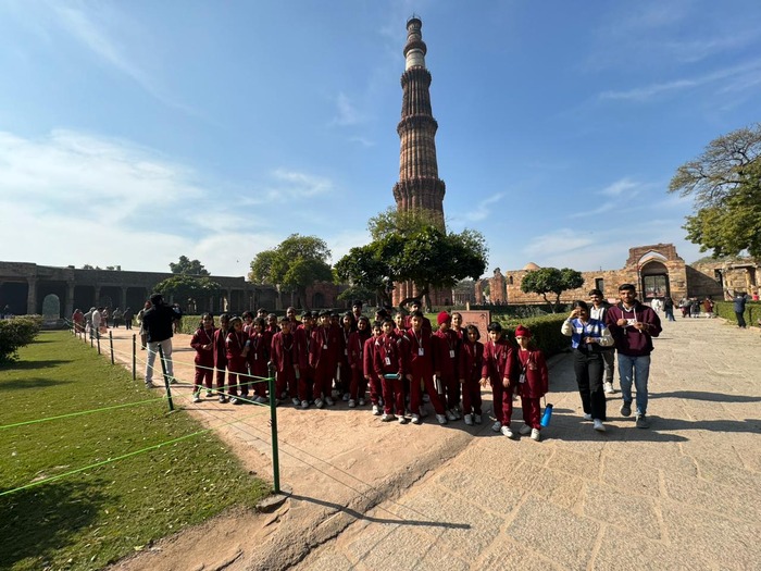 Class 3 takes an excursion to Qutub Minar